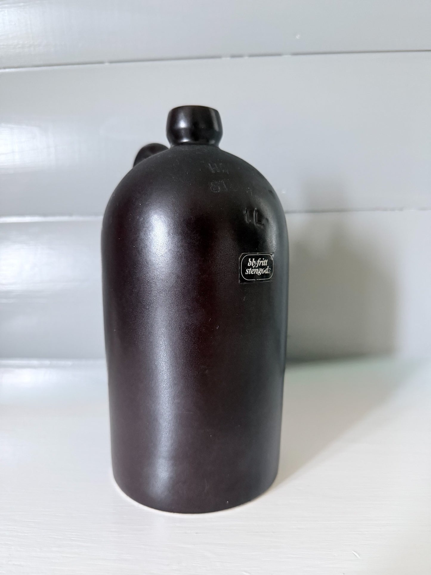Flaske 1L fra Höganäs i stengods